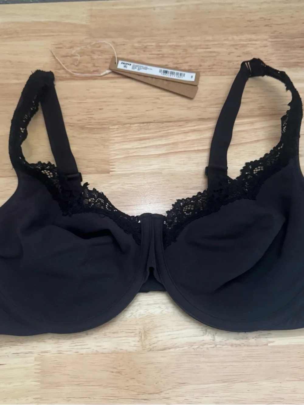 SKIMS Onyx Fits Everybody Lace Unlined Full Coverage Bra - Picture 3 of 8